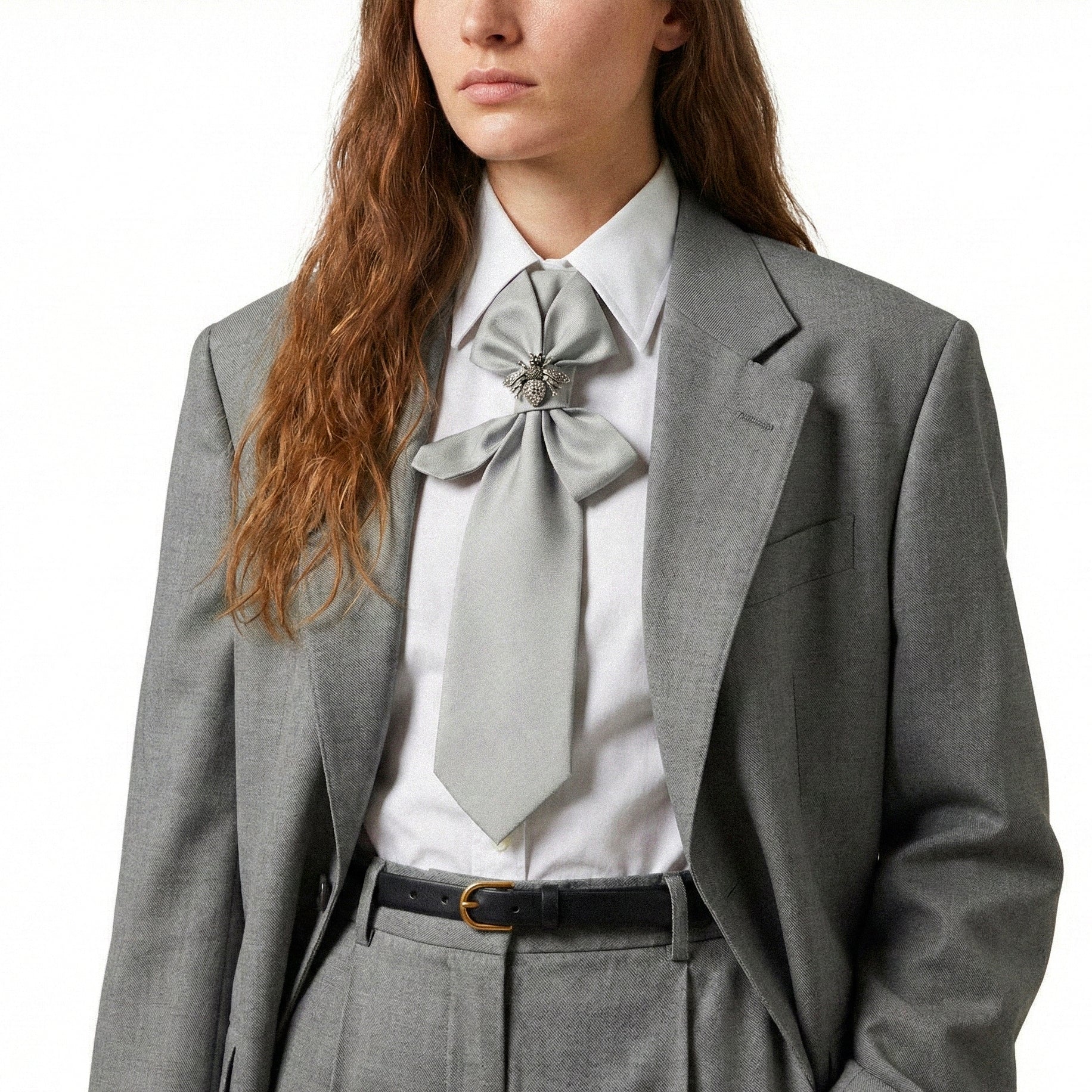 BLUEBELL TIE - SILVER BEE